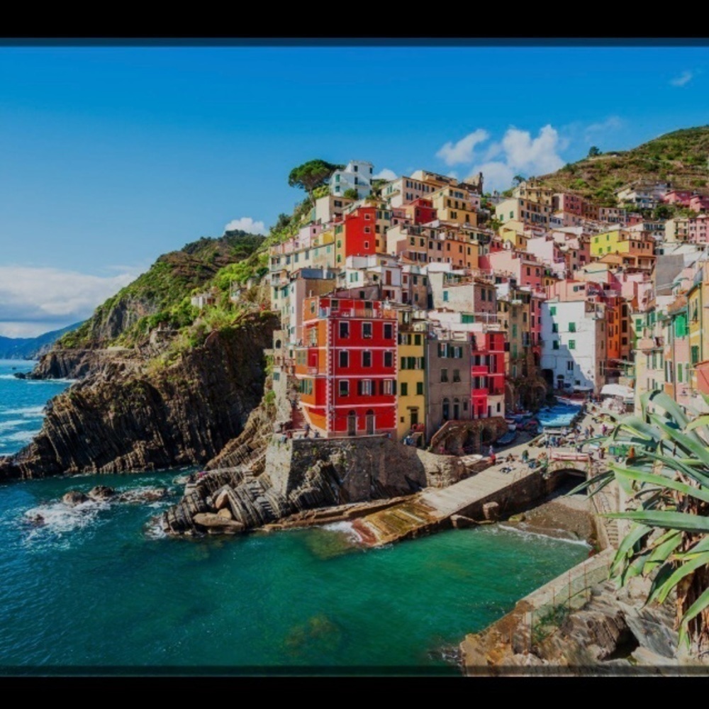 New sealed  Lyf Mediterranean Marvel 1000 piece jigsaw puzzle
